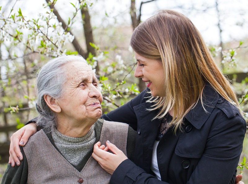 Polnische Pflegekräfte wissen inzwischen, wie es um ihren Wert bestellt ist, und sie setzen dementsprechend hohe Lohnforderungen an. ( Foto: Shutterstock-Ocskay Mark )