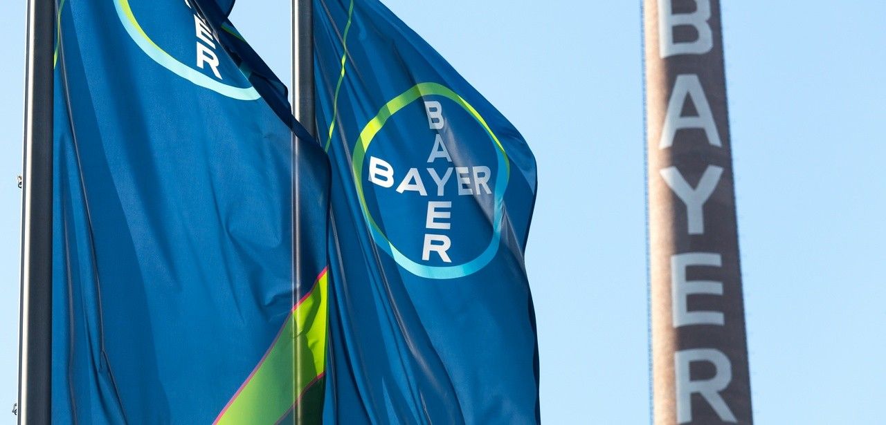 Bayer und RTW investieren Millionen in JIXING für innovative Medikamente in (Foto: AdobeStock - Tobias Arhelger 288401502)